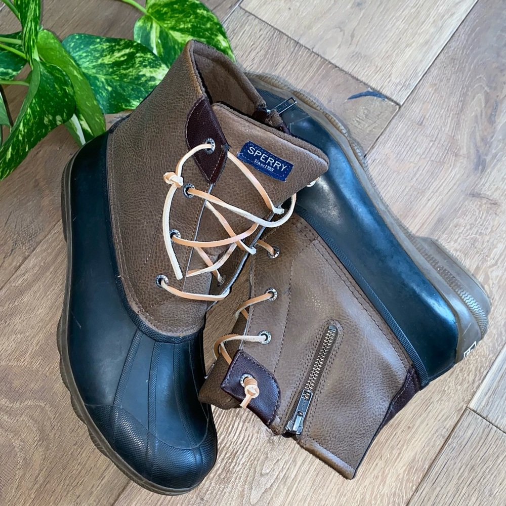 Sperry Syren Duck Boots 11